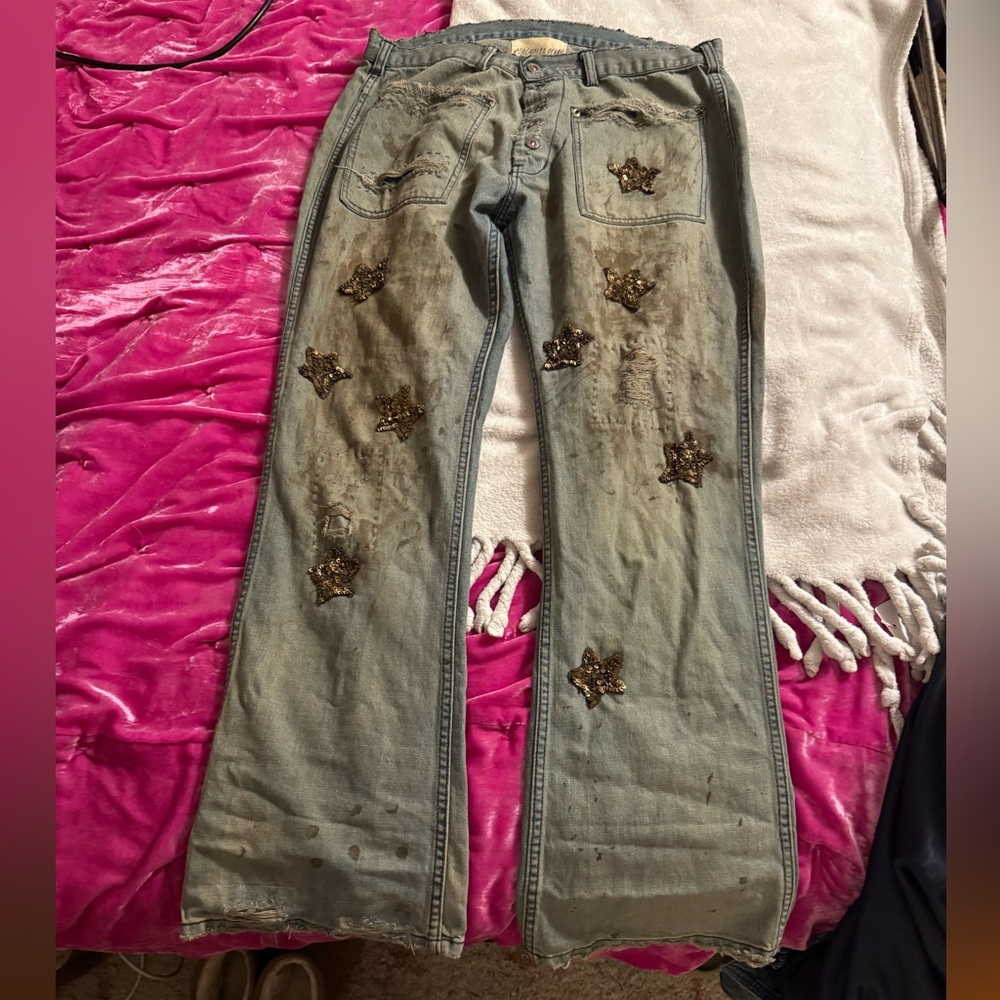 Magnolia Pearl Star Catcher Sequin Jeans - Picture 4 of 6